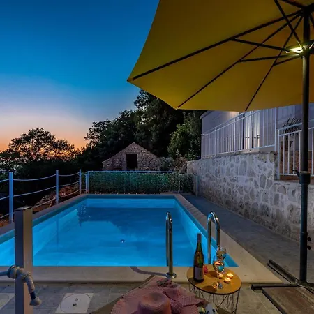 2 Bedroom Pet Friendly In Holiday home