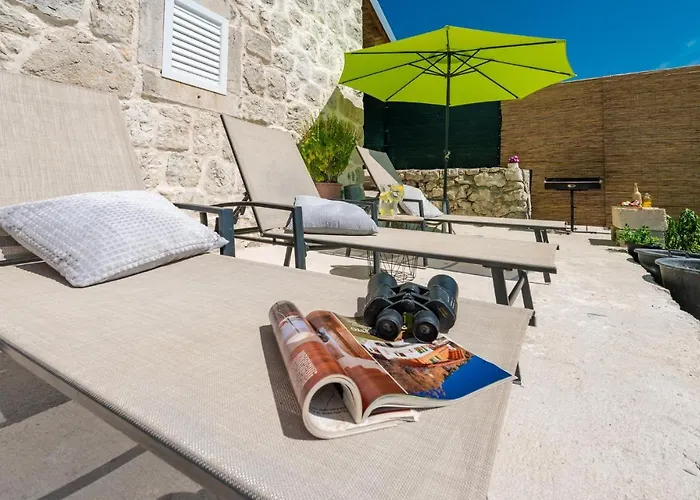 2 Bedroom Amazing In Dubravica (Dubrovnik)