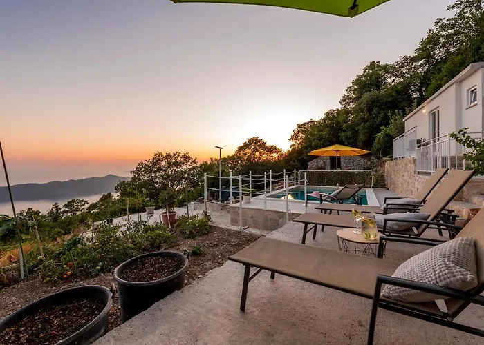 2 Bedroom Amazing In 度假居 Dubravica (Dubrovnik)