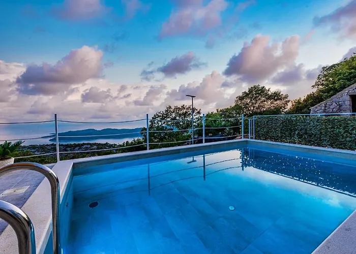 2 Bedroom Amazing In 度假居 Dubravica (Dubrovnik)